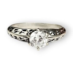 Solitaire Sterling Engagement Ring 925 Silver CZ Cubic Zirconia Art Deco Size 8